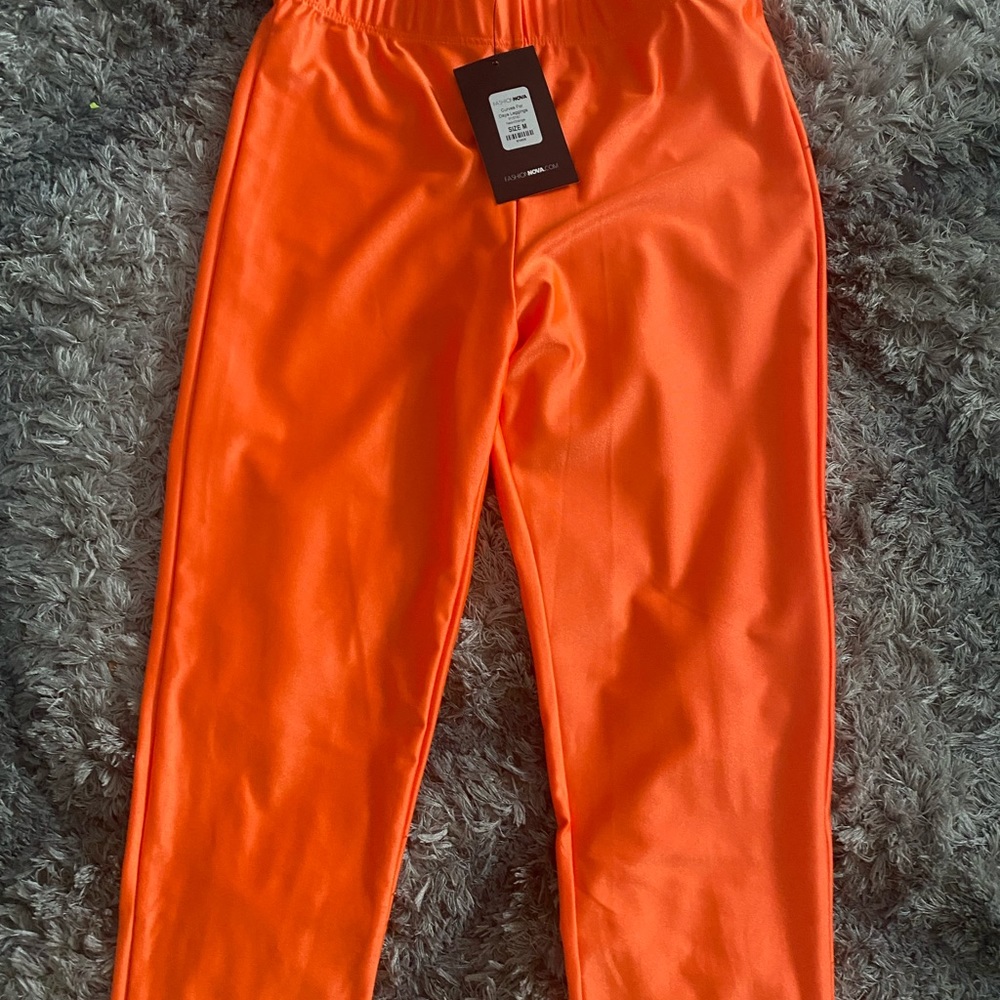 Spandex orange leggings